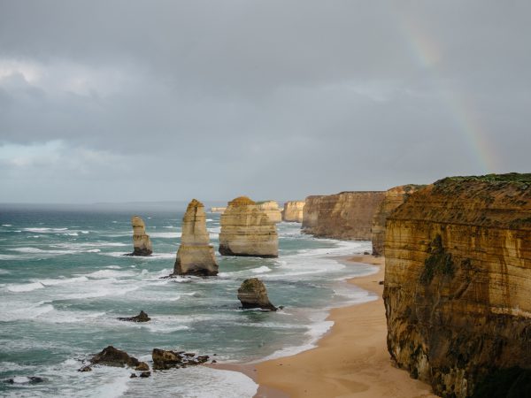 great ocean road 12 apostles at sunrise