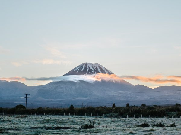 travel diary: tongariro alpine crossing