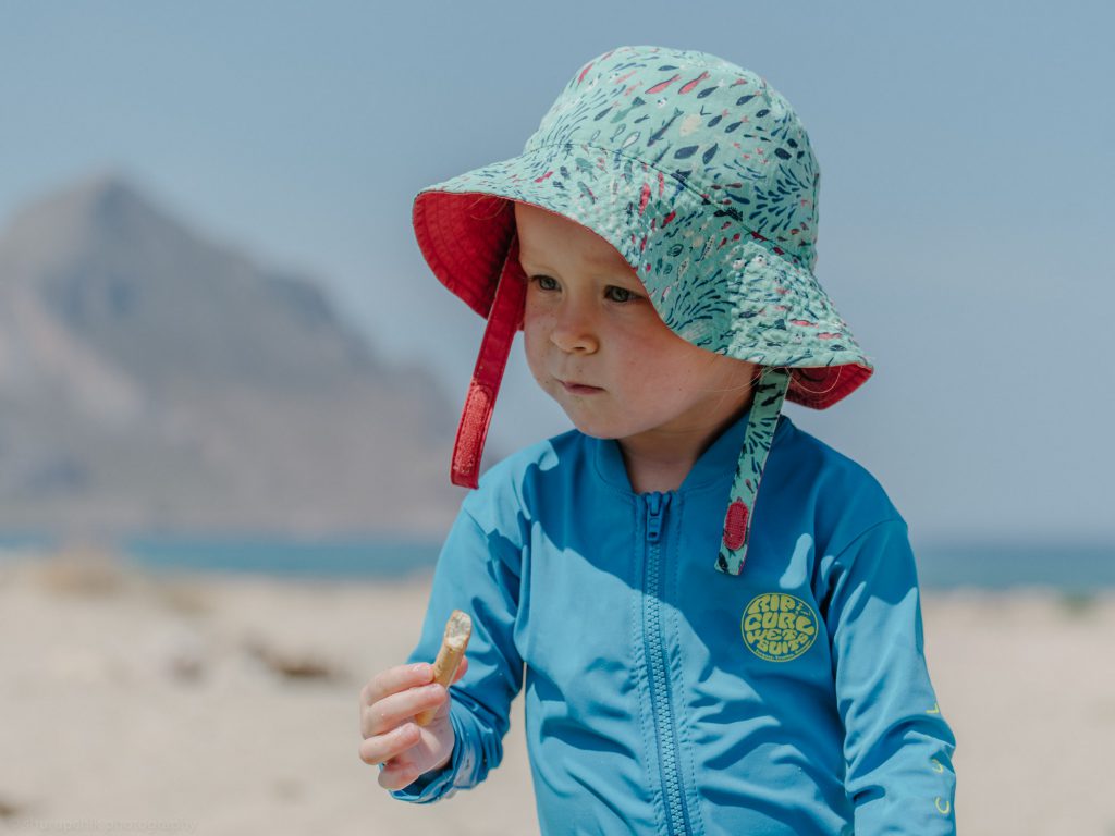 The beach in Casteluzzo is of  Walking Distance