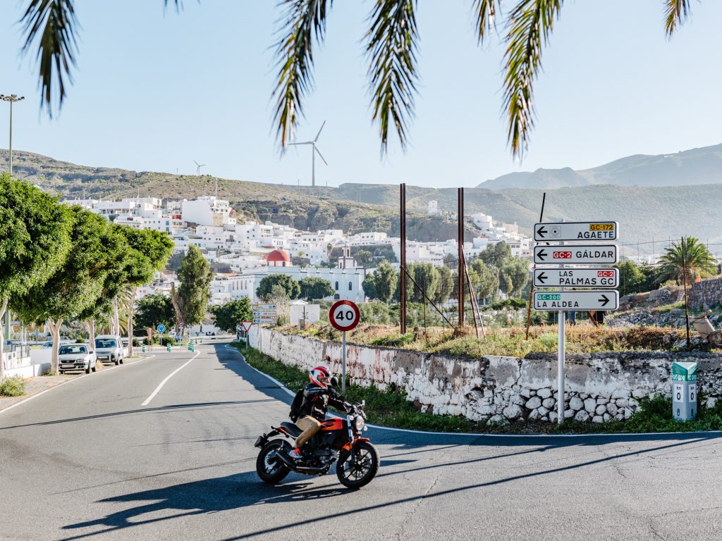 Hiking Gran Canaria with Kids Hike THREE: AGAETE - PLAYA DE GUAYEDRA 