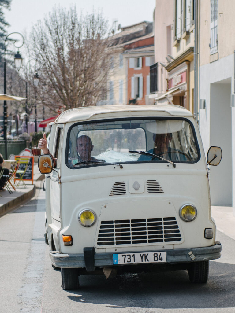 L’Isle-sur-la-Sorgue - the Dream Luberon Village for the Fans of Antiques